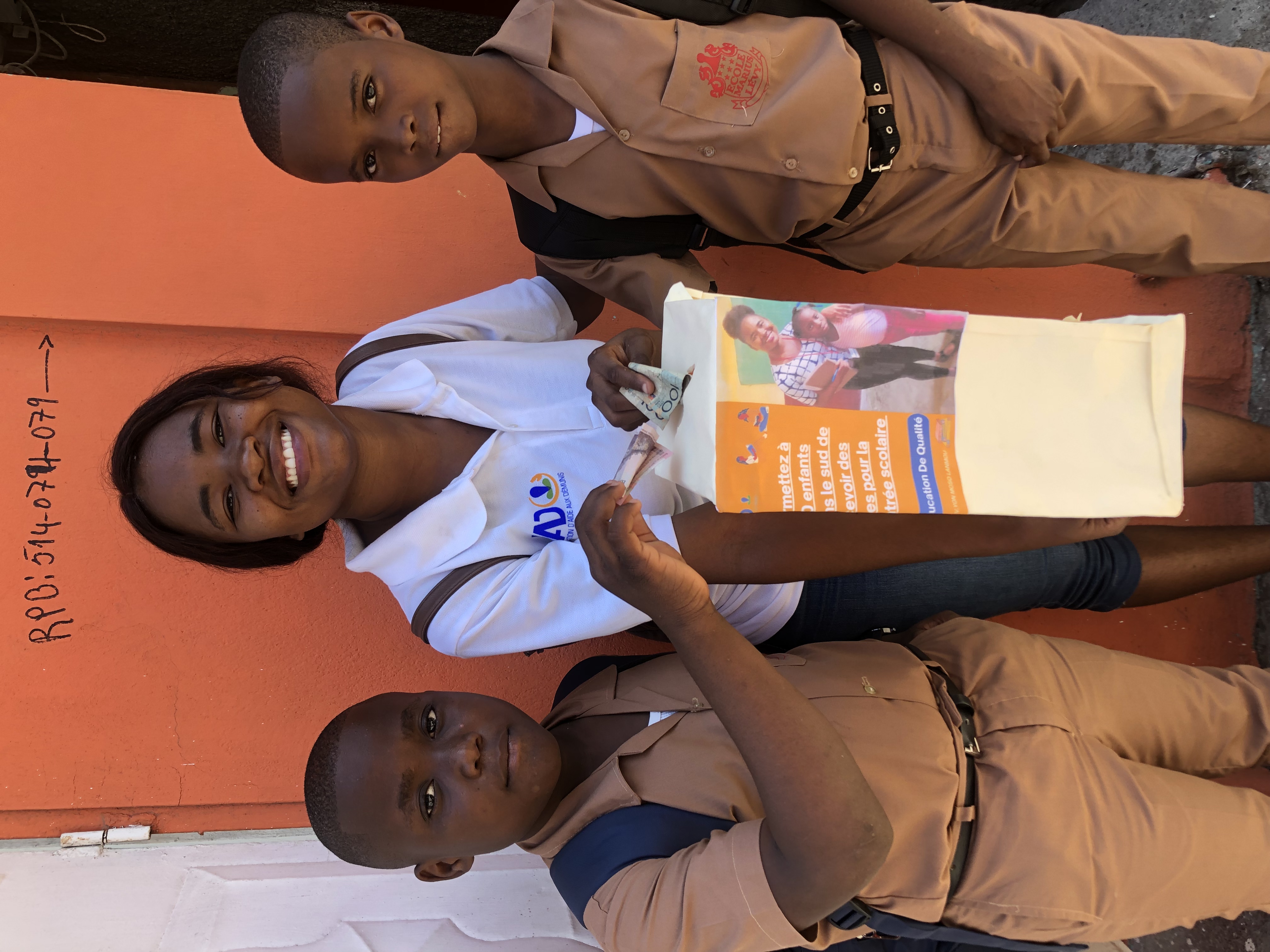 Collecte de fonds et de livre au profit des enfants dans le SUD